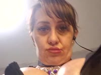 Im an independent model working from home, ready to fullfill all your fantasies