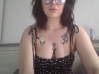 I am a petite woman from West Flanders, and I really like to be very naughty. My name already says everything about the naughty things I like to do.