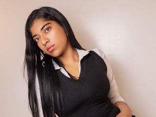 nude webcam girl photo AriiDuval
