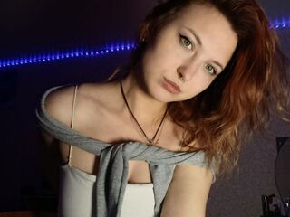 bedroom cam MaudieTuttle