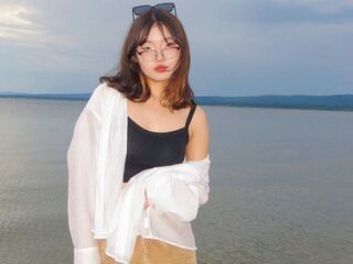 camgirl masturbating with vibrator NobukoCheeks