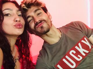 adult couple cam AaronAndEli