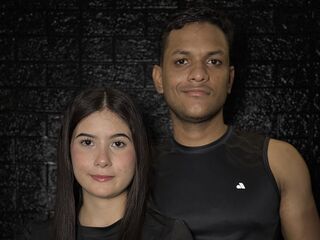 couple webcam show GretelAndHansel