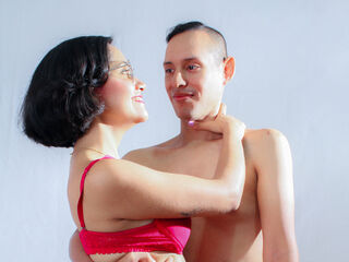chat room photo LinaAndmilan