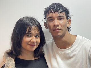 adult couple cam OwenAndShopie