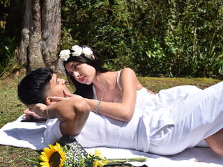 live couple cam RosesEstefany