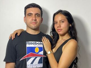live webcam couple blowjob SydneyAndThomas