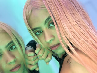 webcam girl bondage livecam BelindaMilk