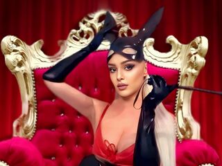 latex cam whore DeniseJakson