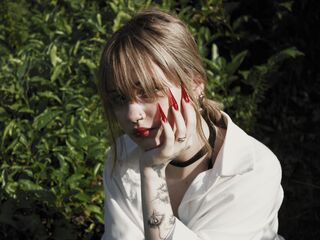 webcamgirl bondage cam LiyaLuna