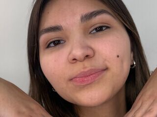 hot cam hooker AdriaKunstlinger