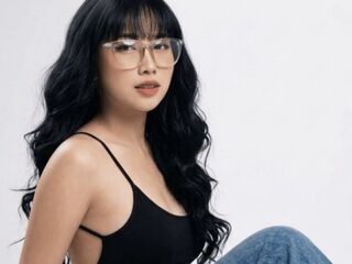 naughty webcam AickaRose