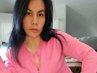 camgirl showing pussy AlexaMunoz