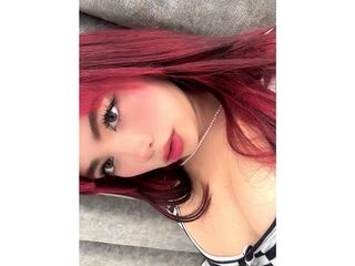 girl showing pussy AlinaRicci