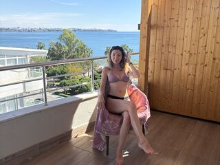 sexy camgirl picture AlyVee