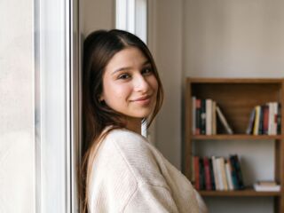 topless camgirl AlysaGagliano