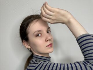 adultcam photo AlyseCluster