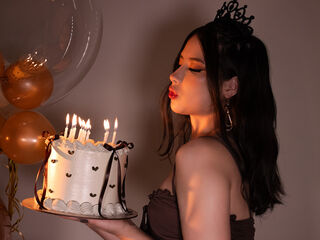 hot strip tease webcam AngelaRodds