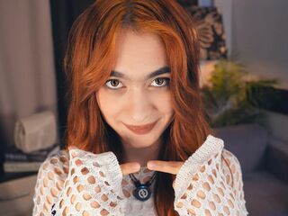 camwhore spreading pussy AnhWhitlatch