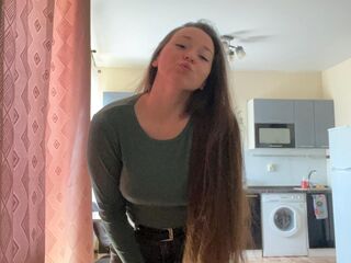 naughty cam girl fingering shaved pussy BarbaraBacer