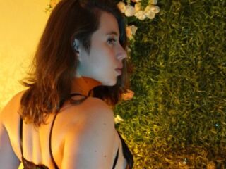 fingering camgirl video BellValeria