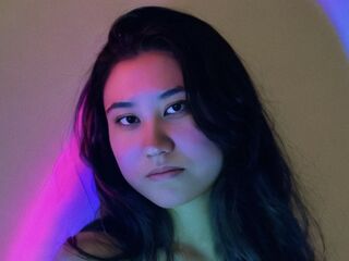 hot cam show BellaBibo