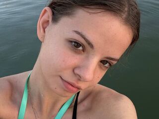 fingering girl chat BonnySeto