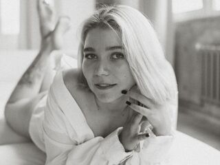 webcam pic BreanaAlosta