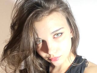 sexy camgirl BriandaLudwic