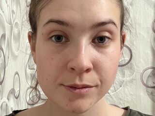 camgirl masturbating with sex toy BuenaRiblet