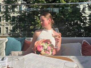 camslut CarolMeinhard