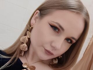 camgirl porn CarolinaEvan