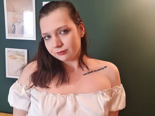 topless webcamgirl CarolineLuis