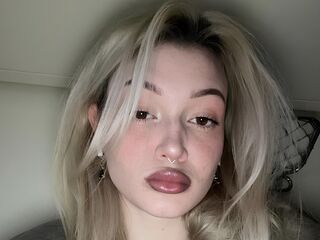 adult liveshow CaseyHemmerling