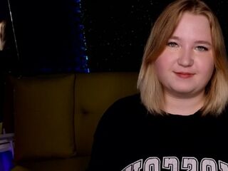 webcamgirl chatroom ChimberWo