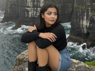 camgirl masturbating with vibrator CoralieFox