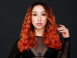 naughty cam girl masturbating with dildo CristalMurphy