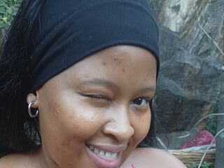 chatroom webcam pic DoraPhillips