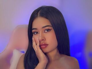 camgirl masturbating with sextoy DulceFields