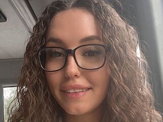 chat live cam ElanorSiefke