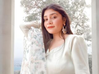 naughty videochat ElieCloe