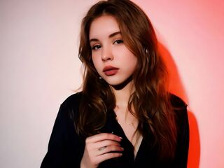 webcam chat EllaDawson