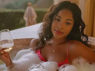 cam girl masturbating with sextoy EmelyLossano