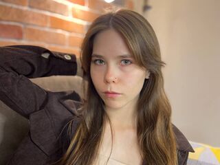 sexy camgirl chat EmiliDen