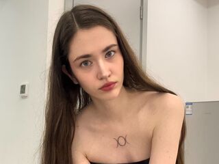 sexy camgirl live EmilyCrownie