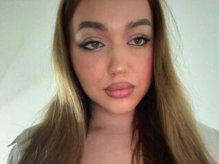 nude webcam girl pic EmilyMiller