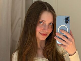 camwhore masturbating EmmaSagge