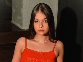naughty camgirl masturbating EmoryWanz