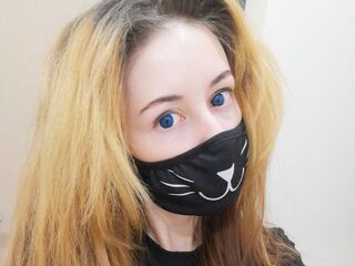 live webcam performer EvaClifford