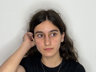 free liveshow FondaYarbro